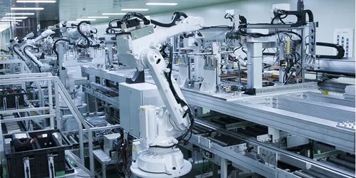 鋰電老三陷困境 電子商務(wù)技術(shù)開發(fā)能否成為轉(zhuǎn)型突破口？